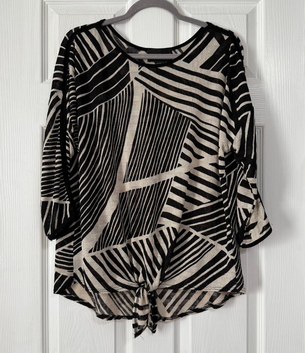 Frank Lyman Design Women's Knit Black Cream Tie Front Top Size 16 - Picture 1 of 10